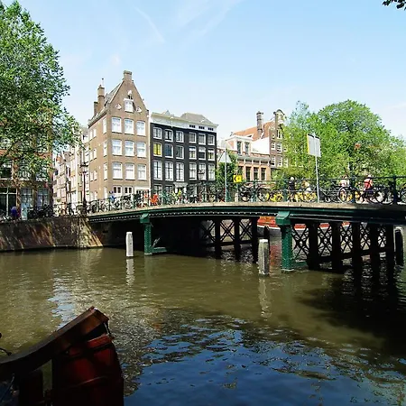 Joz, Historic In Centre Of 3*