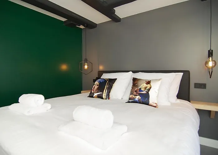 Joz, Historic In Centre Of